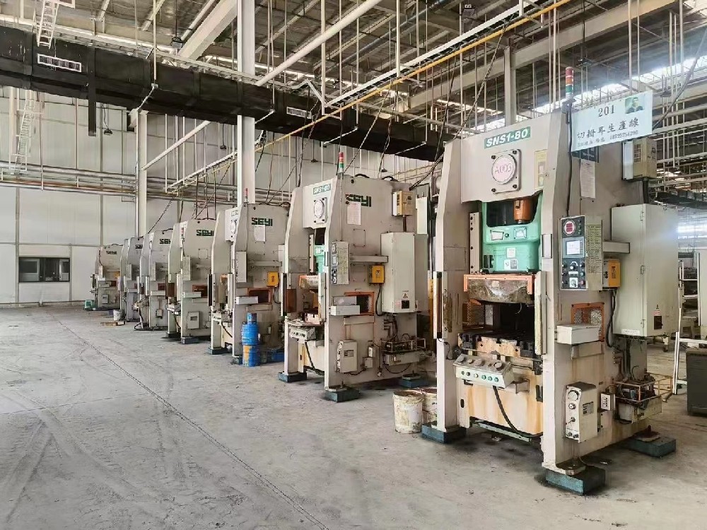 廢舊物資回收利用行業對國際經濟的影響與挑戰